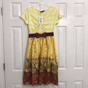 NWT Sucrefas fit and flare belted dress.